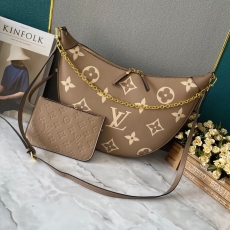 Louis Vuitton Hobo Bags